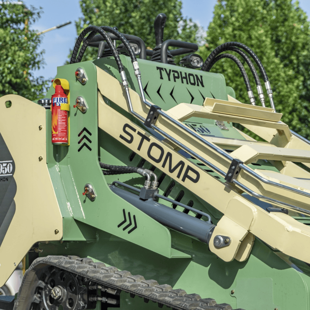 Typhon Stomp V950 Mini Skid Steer Track Loader - Konstructz Series 1.5 Ton 25HP Kubota D1105 Engine - Image 9