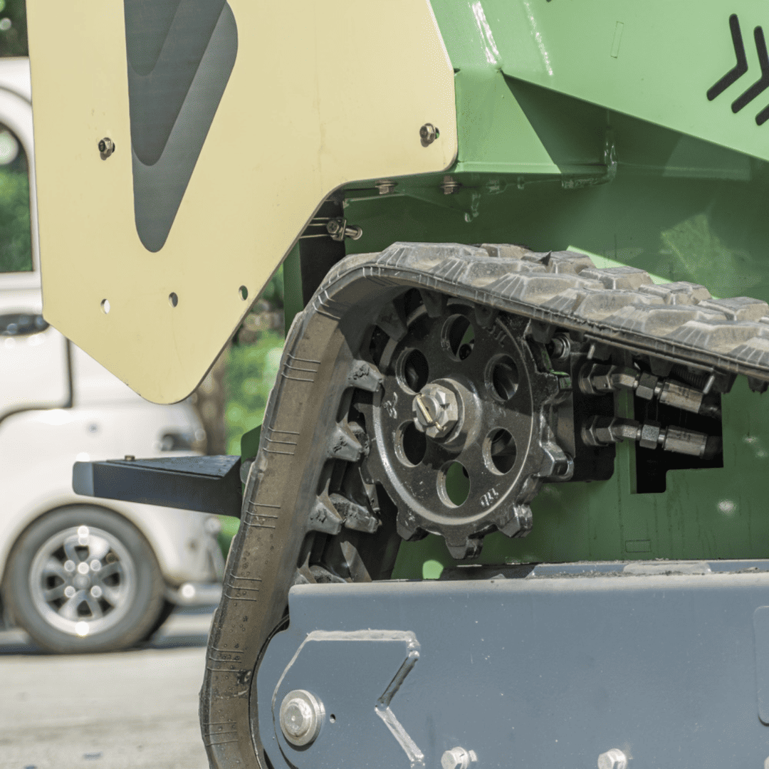 Typhon Stomp V950 Mini Skid Steer Track Loader - Konstructz Series 1.5 Ton 25HP Kubota D1105 Engine - Image 7